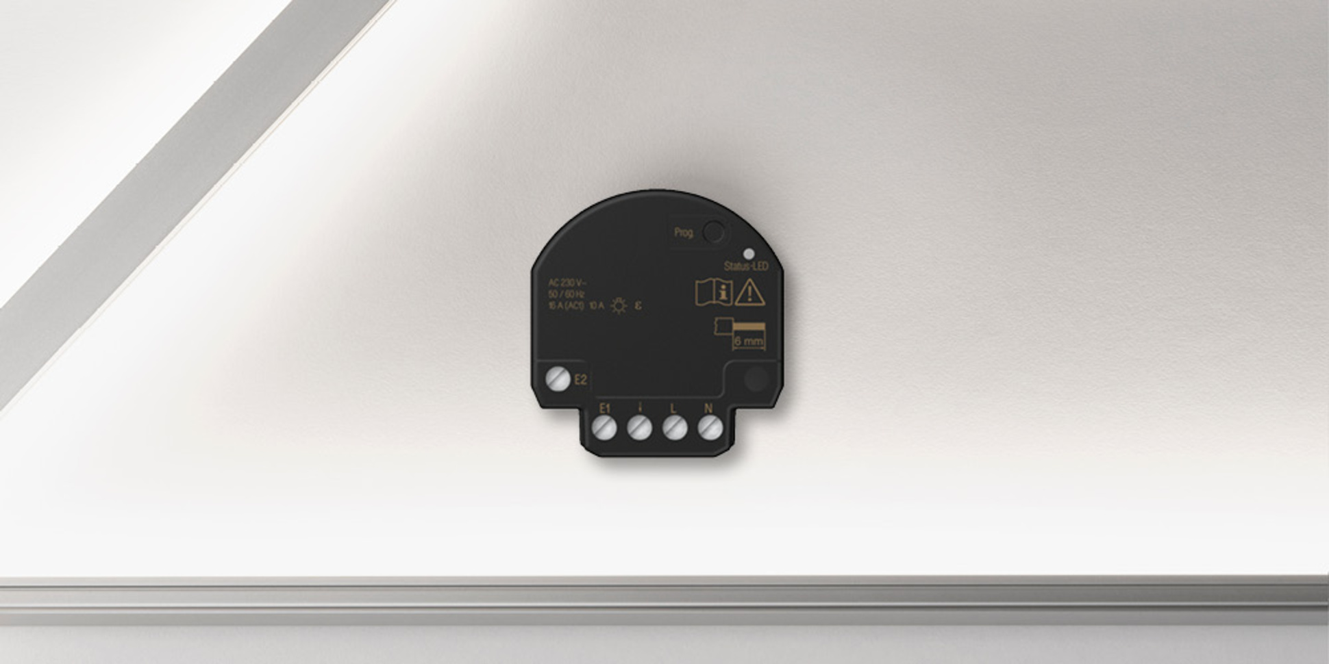 JUNG HOME Jalousieaktor Mini bei Pickel Elektro- und Sanitär GmbH in Leutershausen