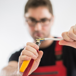 Elektroprüfung bei Pickel Elektro- und Sanitär GmbH in Leutershausen