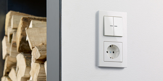 JUNG KNX Taster F 10 bei Pickel Elektro- und Sanitär GmbH in Leutershausen
