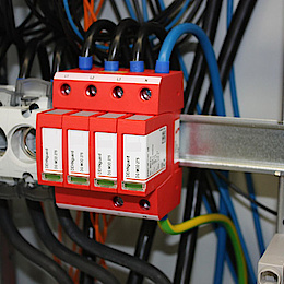 Über­spannungs­schutz bei Pickel Elektro- und Sanitär GmbH in Leutershausen