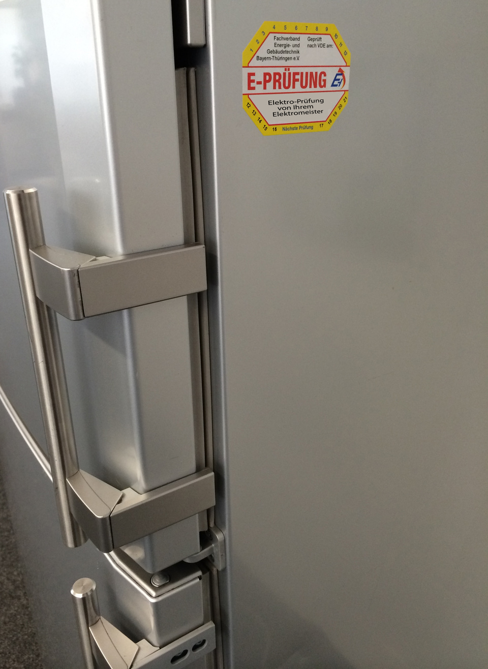 Bild E Pruefung m bei Pickel Elektro- und Sanitär GmbH in Leutershausen